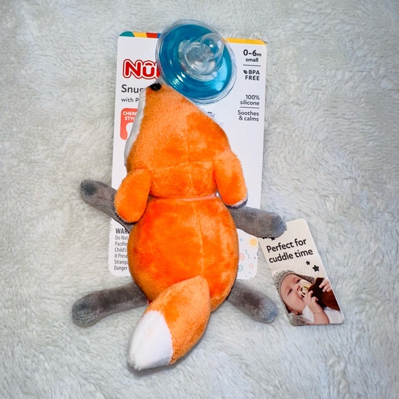 New Nuby Soft Plush Fox Pacifinder with Detachable Silicone Pacifier - Picture 5 of 6